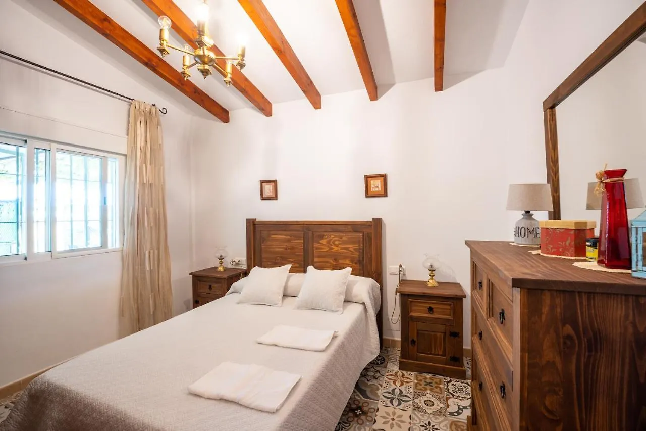 Cortijo Velez Villa Trapiche  0*, Trapiche (Malaga) Spain