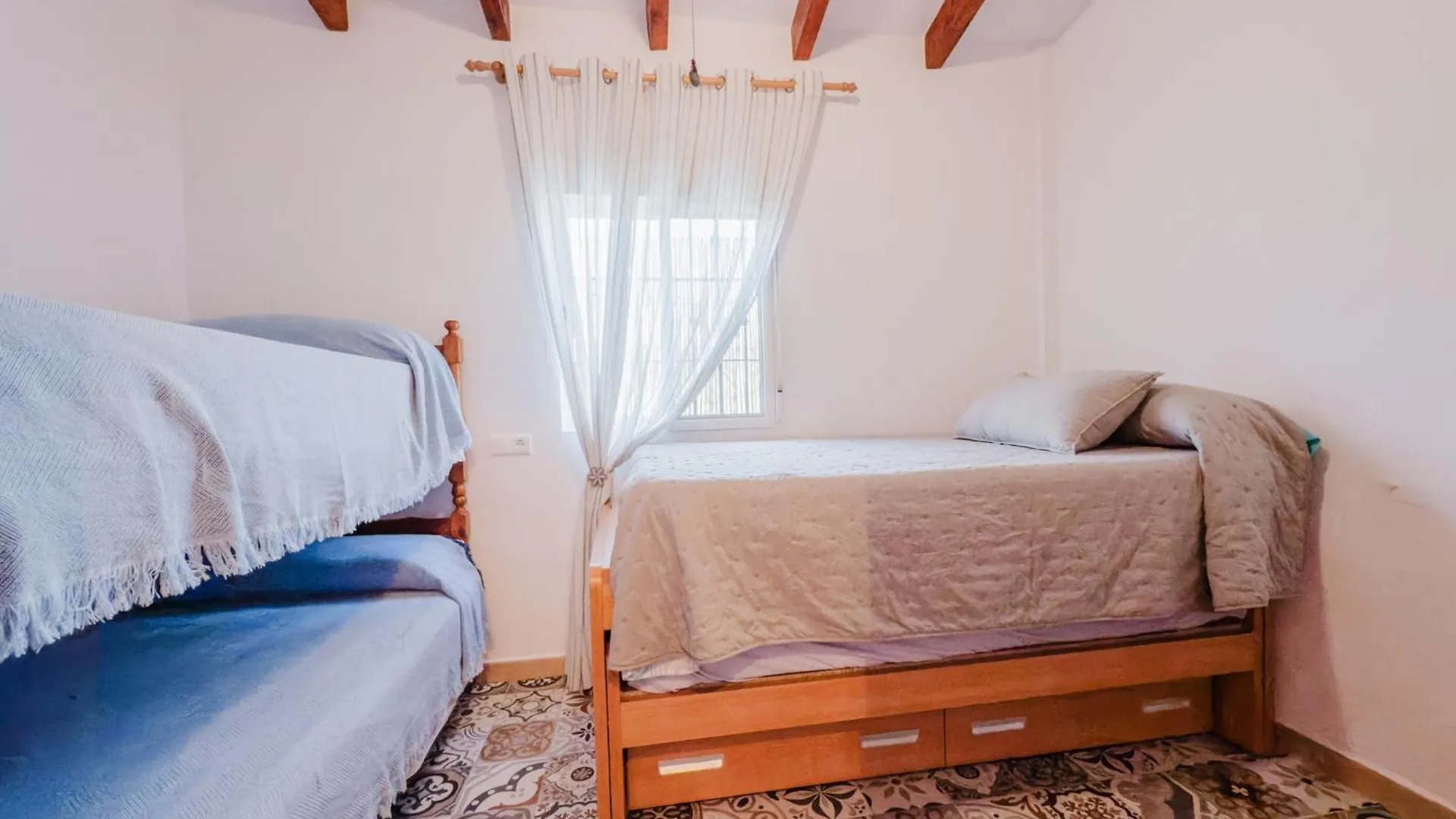 Cortijo Velez Villa Trapiche  Holiday home Trapiche (Malaga)