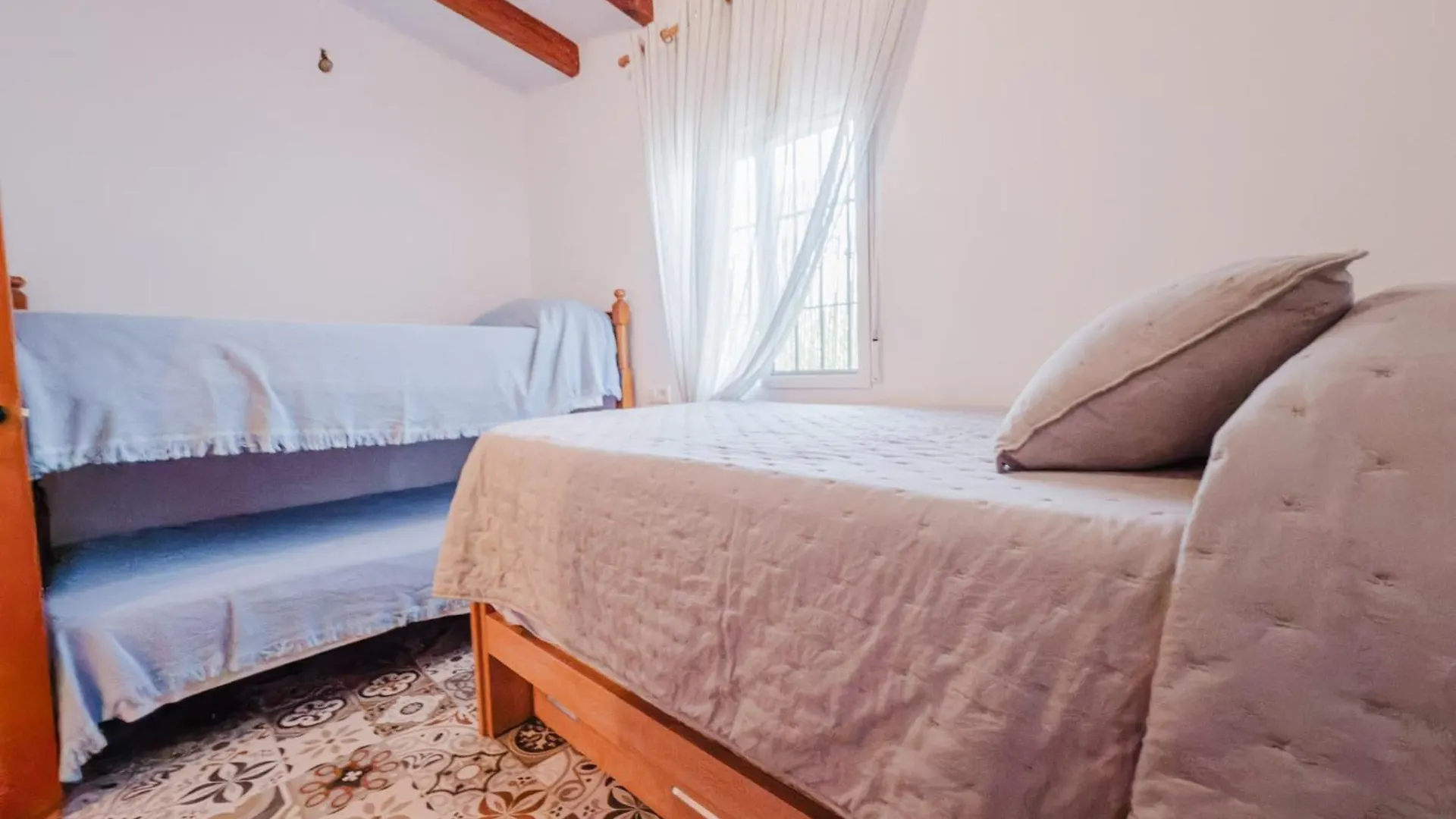 Cortijo Velez Villa Trapiche  Trapiche (Malaga)